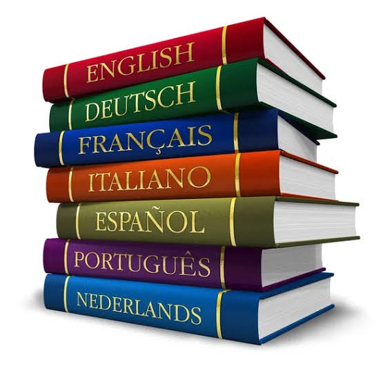 Libri dedicati a inglese, francese, tedesco, italiano e spagnolo